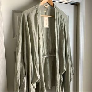 NWT kimono/top